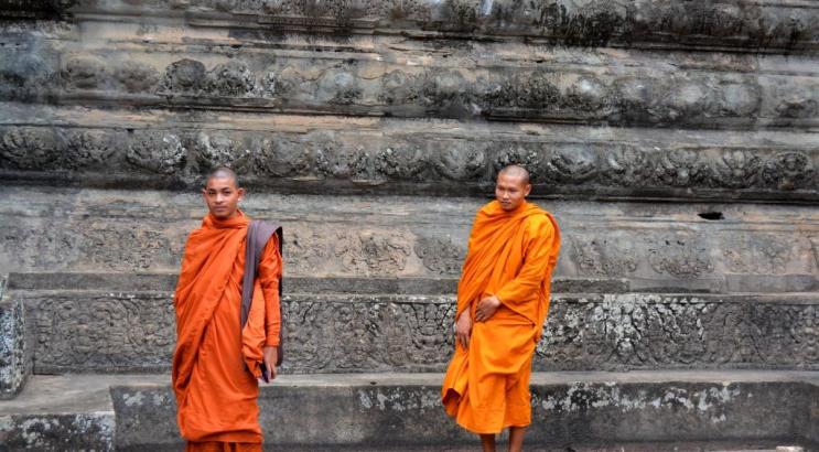 Two of the many monks to be found wandering the grounds.